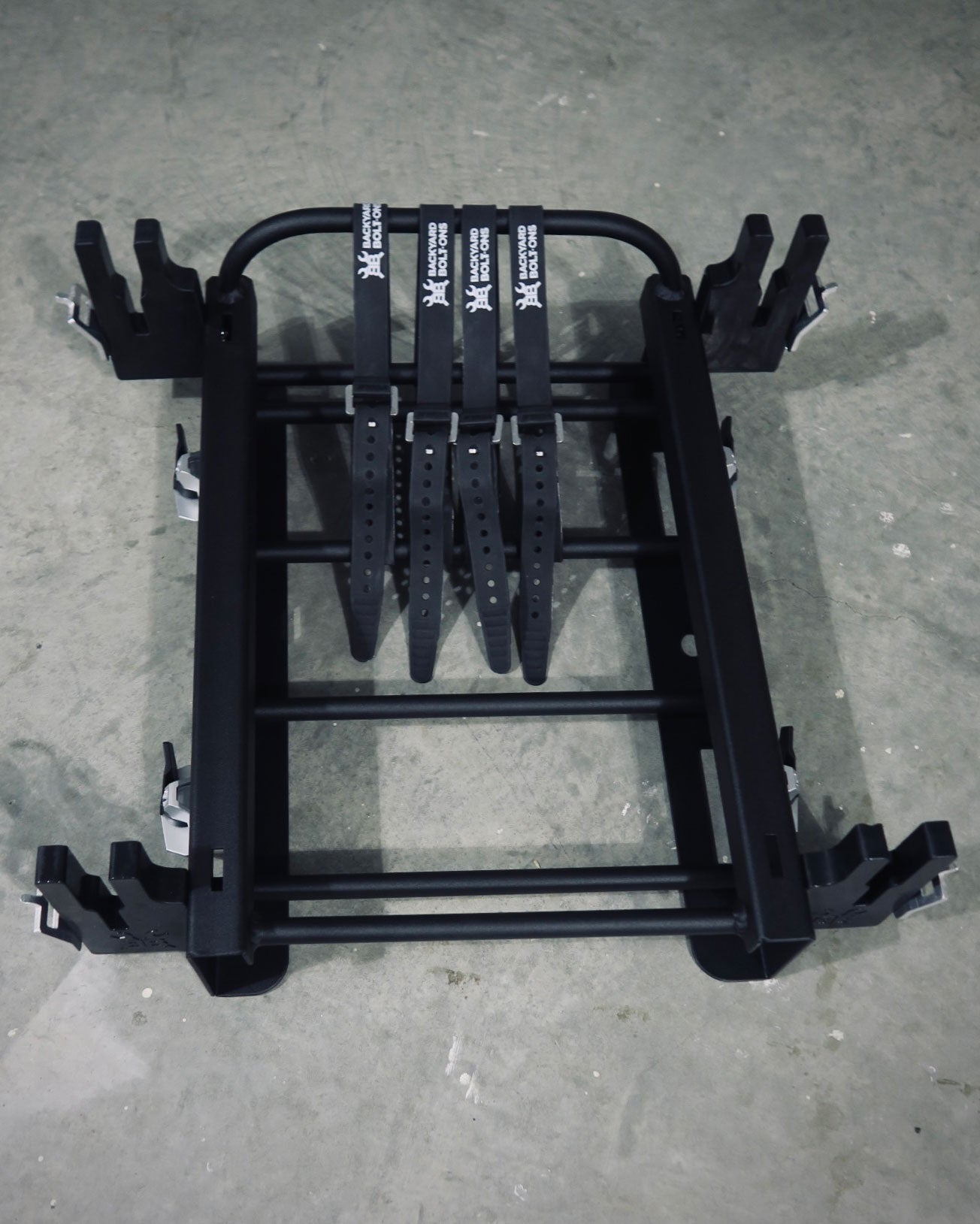 XXL Trench Town Tunnel Rack