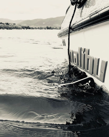 Inland SWELL -Wakesurf boat shaper-