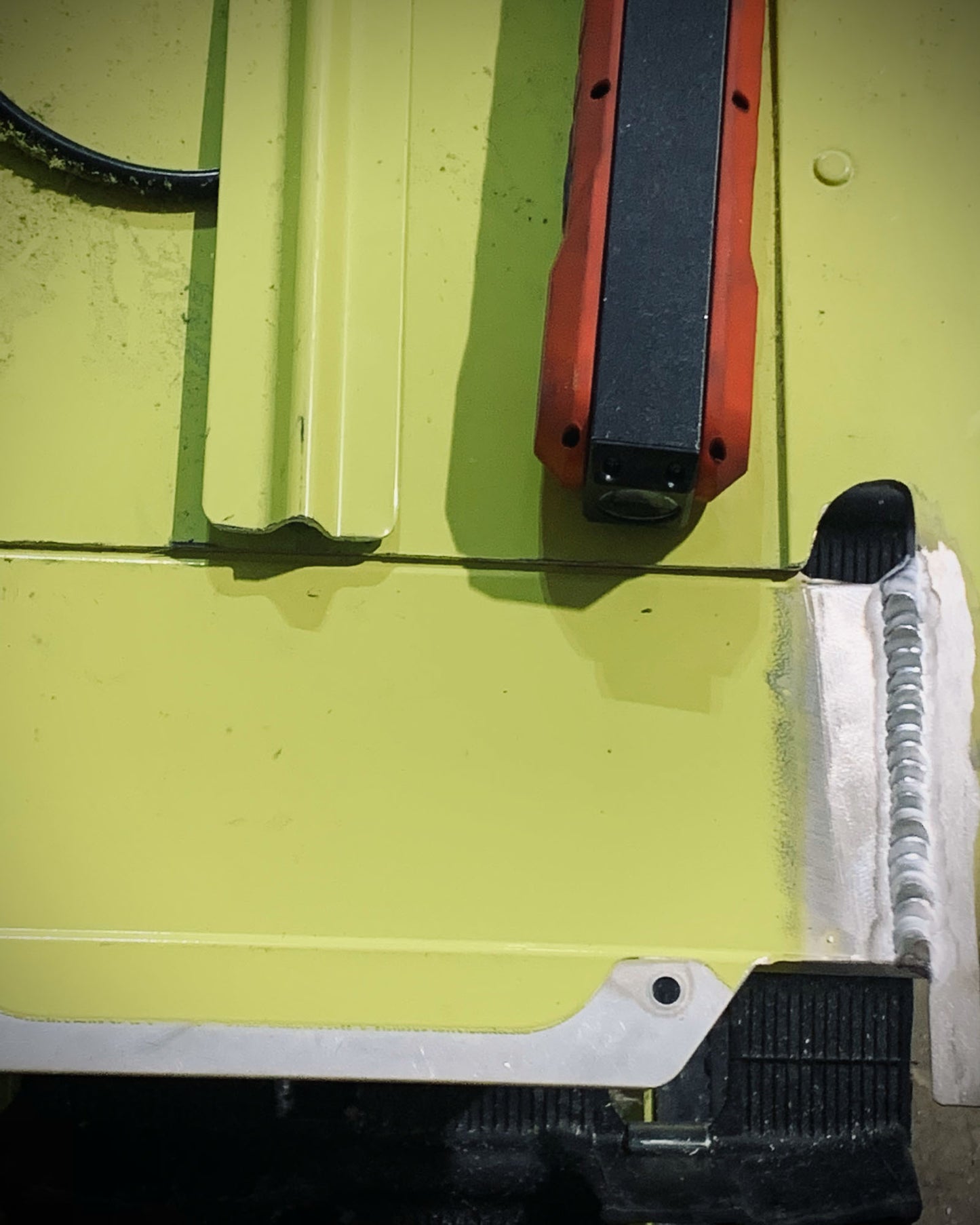 Polaris AXYS Tunnel Cut Welded